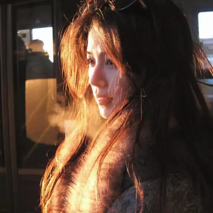 我的爱情撞上了战争